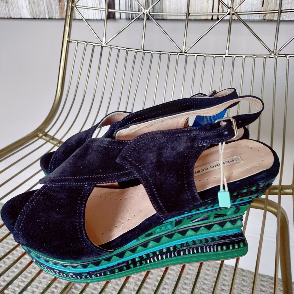 NIB Opening Ceremony sude HANDCARVED platform sandals. size EU 39 US 8.5